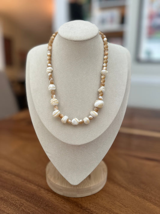Gardenia Necklace