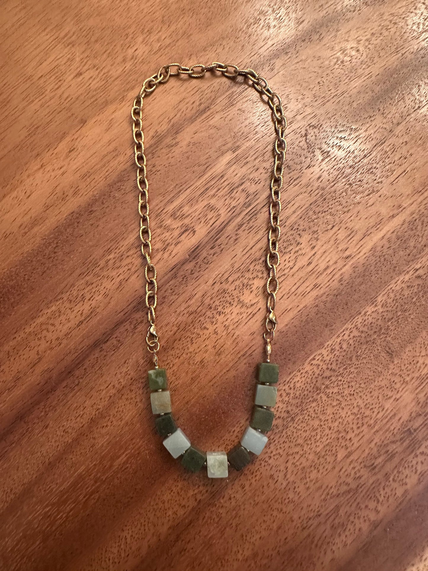 Coastal Line Isle Bar Necklace
