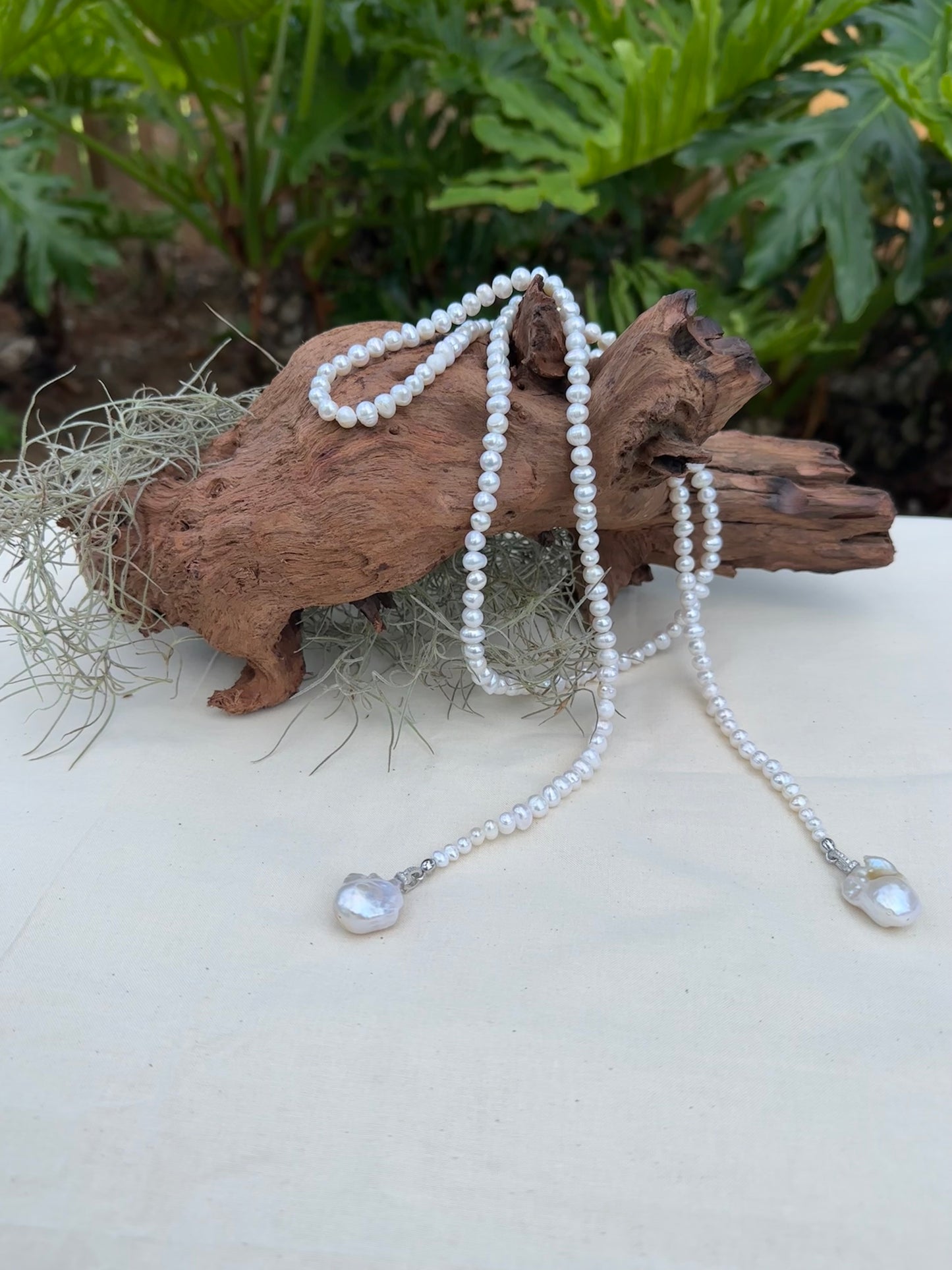Magnolia House Necklace